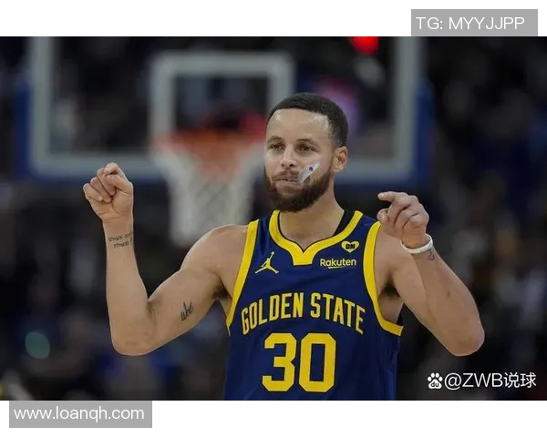 库里荣获西部月最佳球员奖，以高效表现引领球队取得胜利